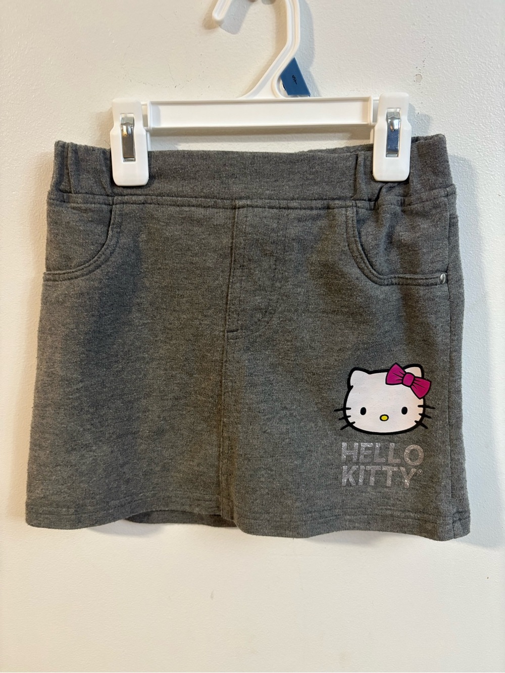 Disney Hello kitty skirt 7 years